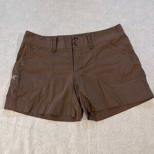 Arc'teryx hiking shorts - women's 8